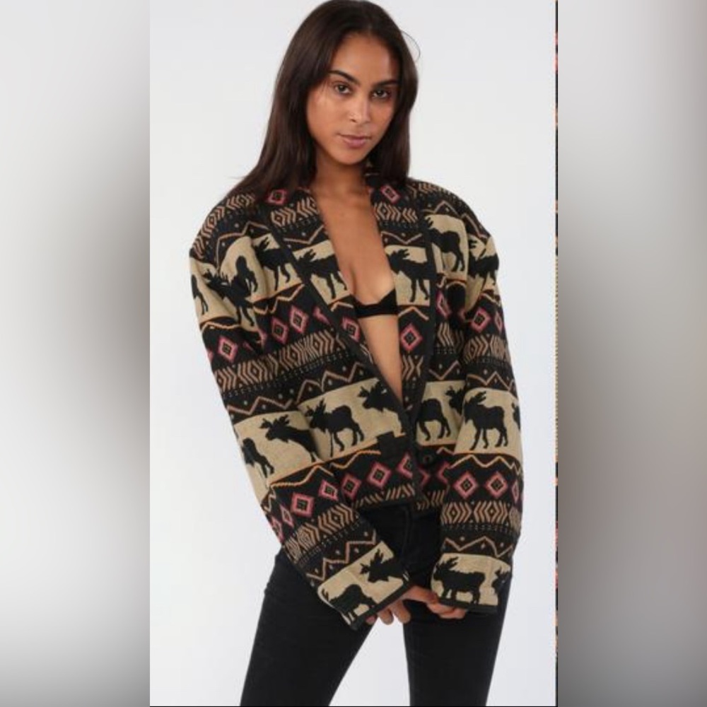 Boho “Flashback” Cropped Tapestry
Jacket Southwestern Print Size S